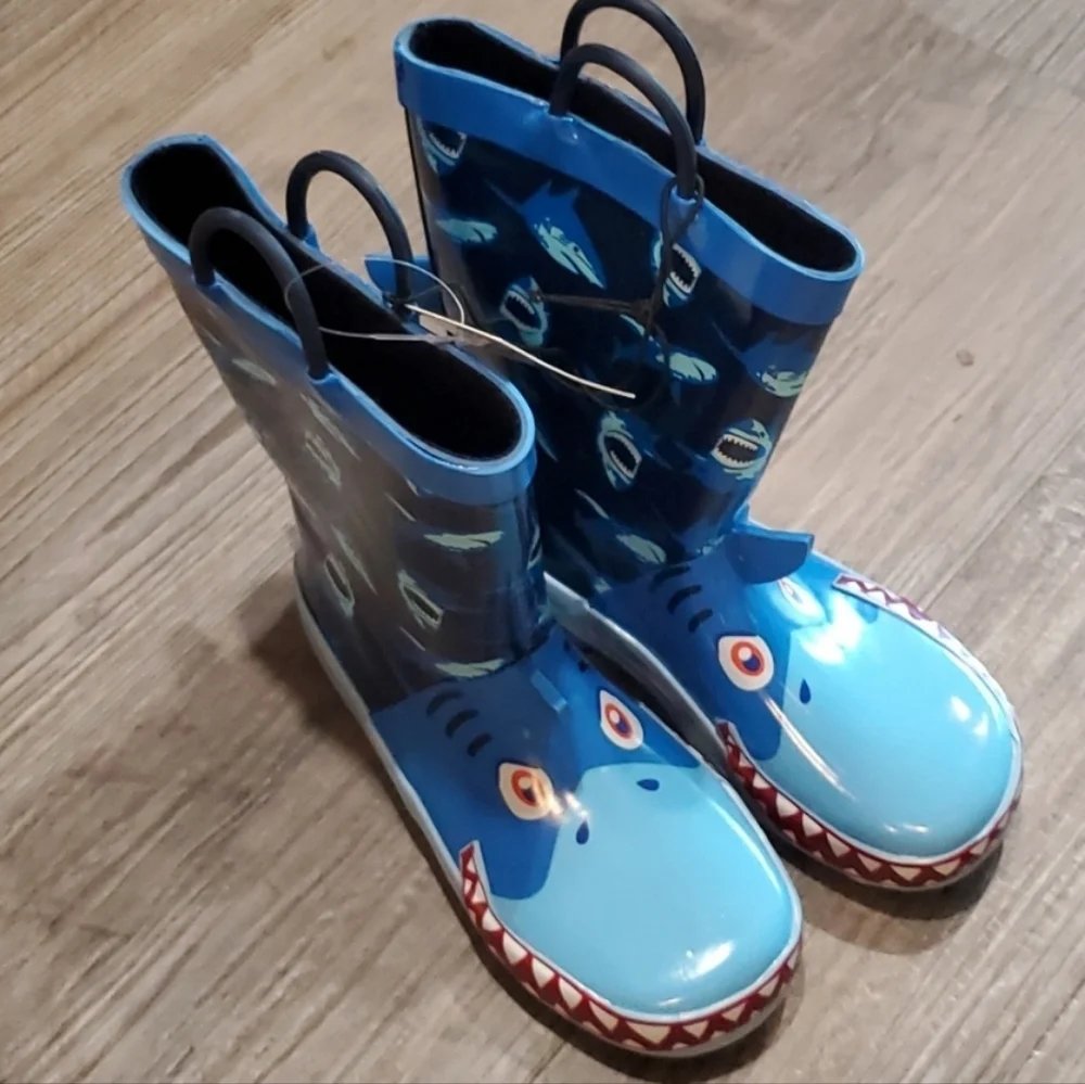 K Komforme Shark Rainboots Size 13